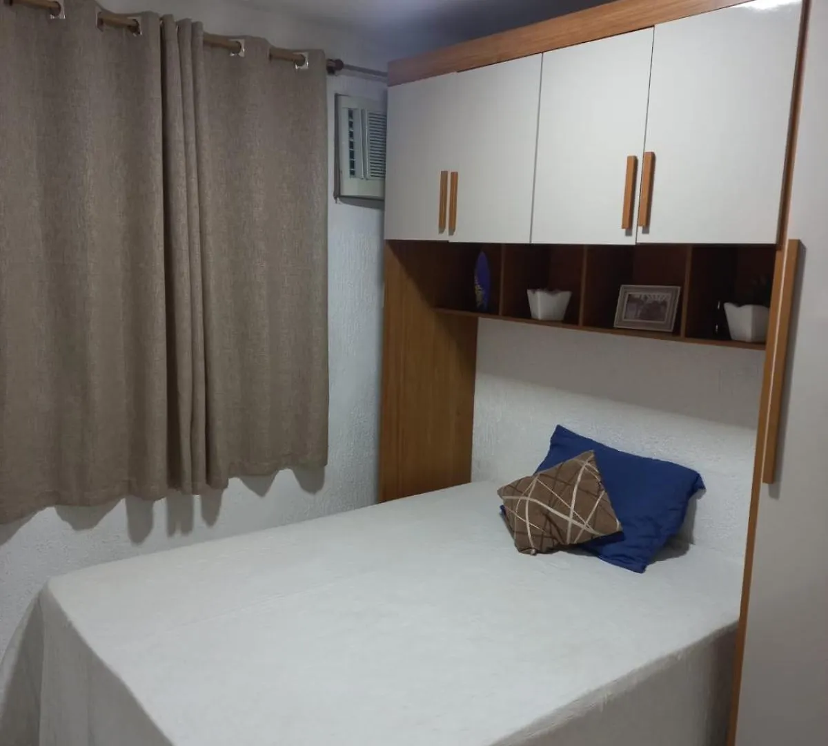 Apto 200M Praia Geriba 2 Quartos Armacao dos Buzios Brazil